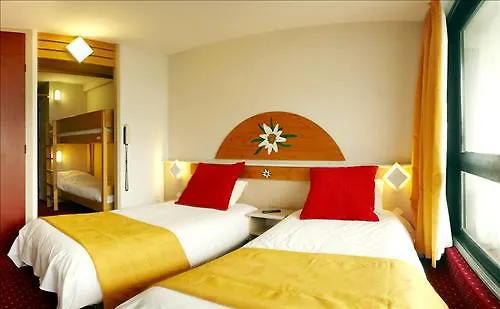 Hotel Club Du Soleil Pierre Blanche Saint-Martin-de-Belleville France